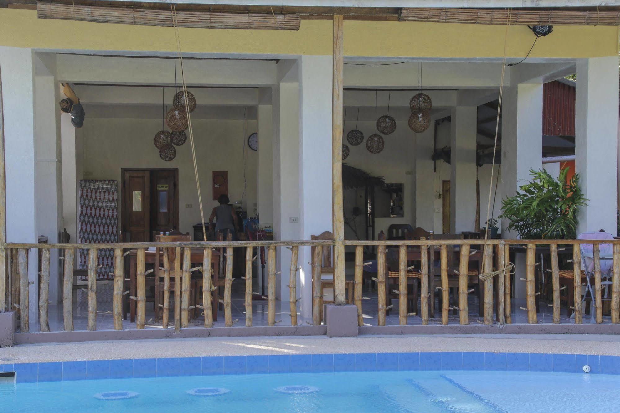 Isla Hayahay Beach Resort And Restaurant Calape Экстерьер фото